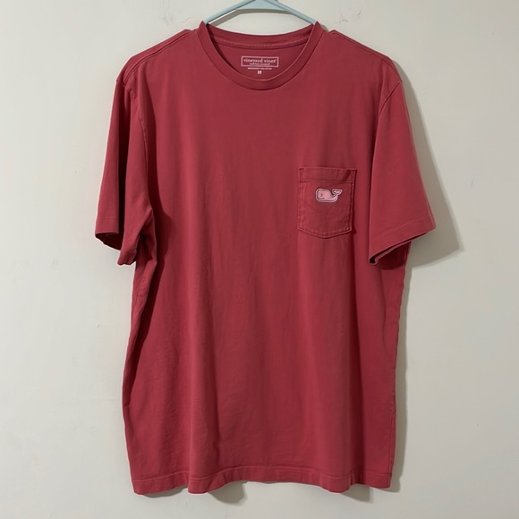 Vineyard Vines Other - Vineyard Vines Whale Lawrence Tee in Salmon Color Size M